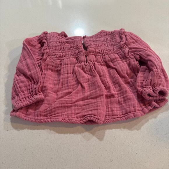 Old Navy and Greyson Collective 0-3M Baby Girl Shirts (2) - Picture 6 of 8